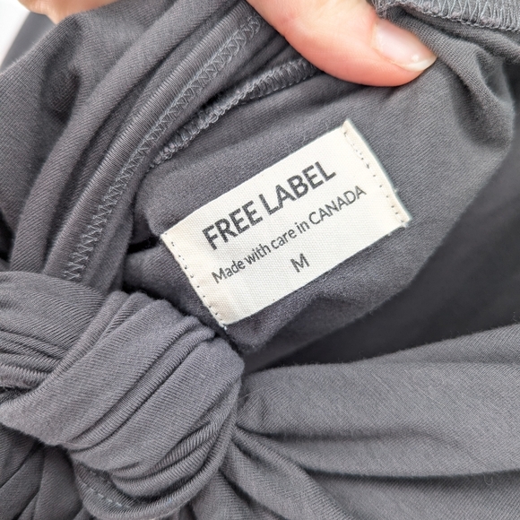 Free Label Wrap Top 3/4 Sleeve Grey Size Medium - Picture 4 of 5